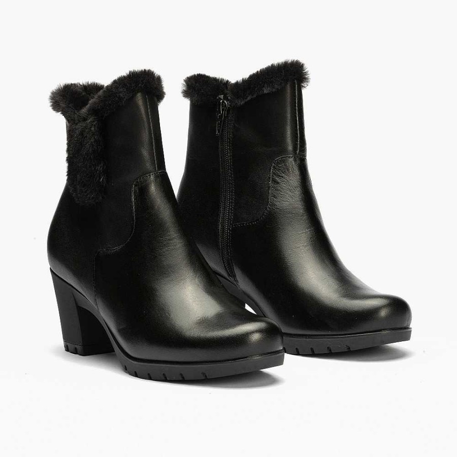 Women Calzaro Fur boots|Women's Boots and Ankle Boots | High Heel Ankle Boot 3315 Black With Fur Detail