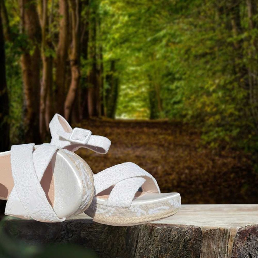 Women Calzaro Espadrilles | Belinda White Jute Heel Sandal.