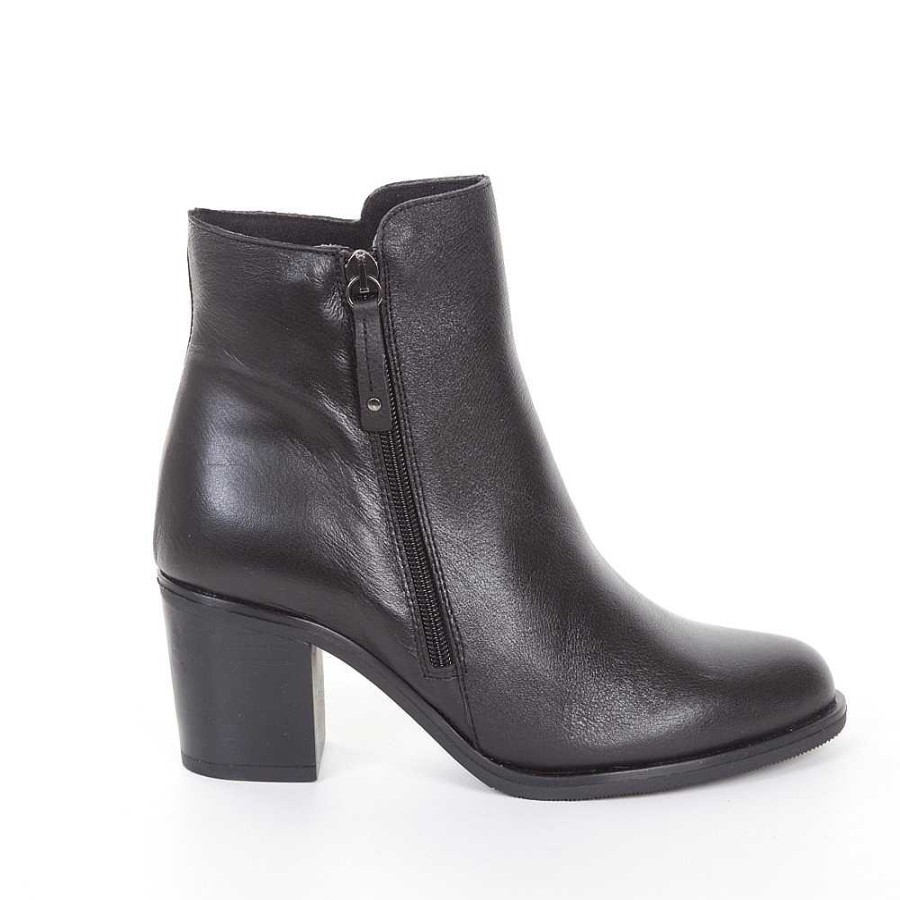 Women Calzaro Low Boots and Ankle Boots|Women's Boots and Ankle Boots | Boot 17 Black