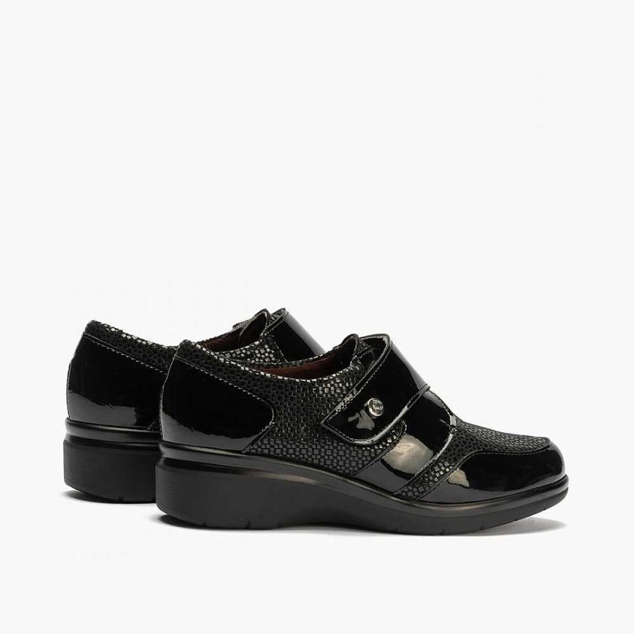 Women Calzaro Moccasins|Comfort | Velcro Blucher With Lycra 5311 Black Color For Women